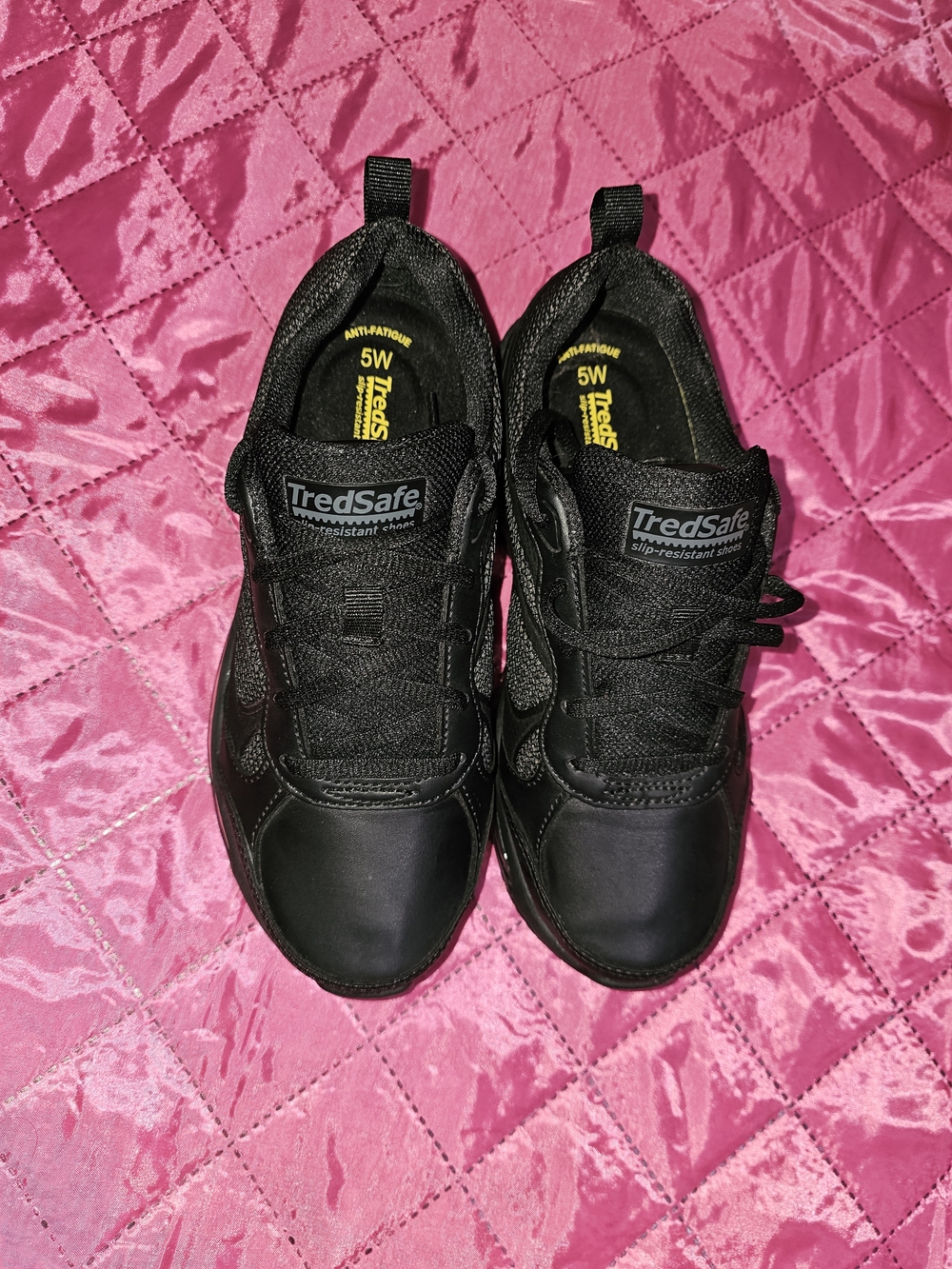 TredSafe Women's Black Slip-Resistant Work Sneakers